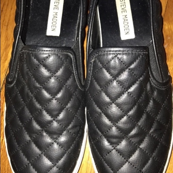 Steve Madden Shoes - Steve Madden size 9